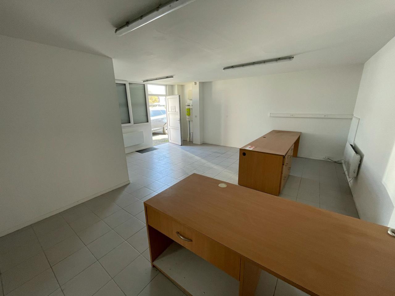 Local d'activité Sequedin 330m² Location local d'activité Sequedin Nord OLACT2531898 8